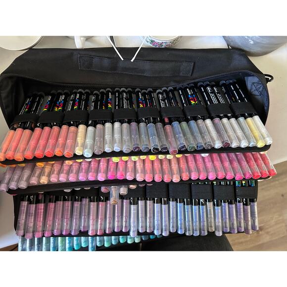 New 240-Color GuangNa Acrylic Brush Marker Set – Excellent Condition - Picture 10 of 14